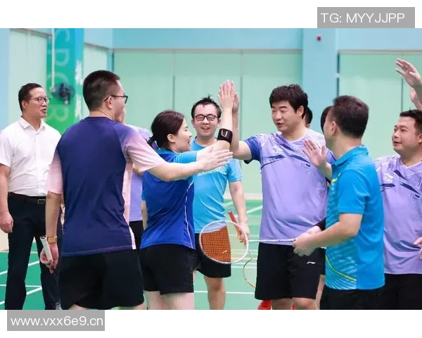 杭州羽毛球队耐力训练引发热议球迷与专家观点交锋